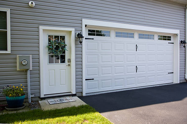 24/7 Emergency Garage Door Roller Replacement experts in Baker, MT